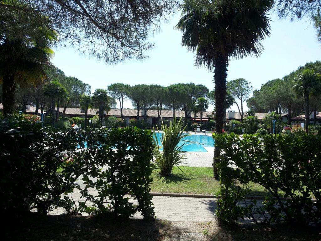 Villetta Corte Grande Villa Aprilia Marittima Kültér fotó