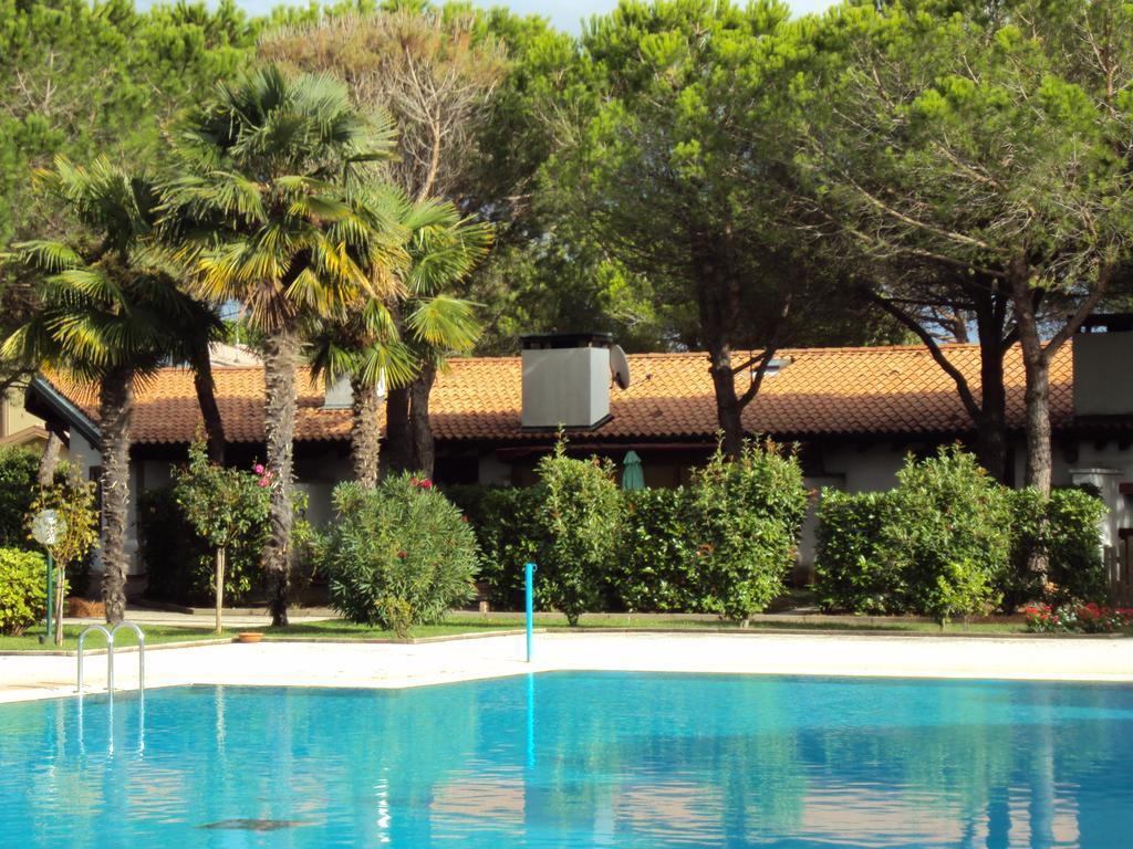 Villetta Corte Grande Villa Aprilia Marittima Kültér fotó