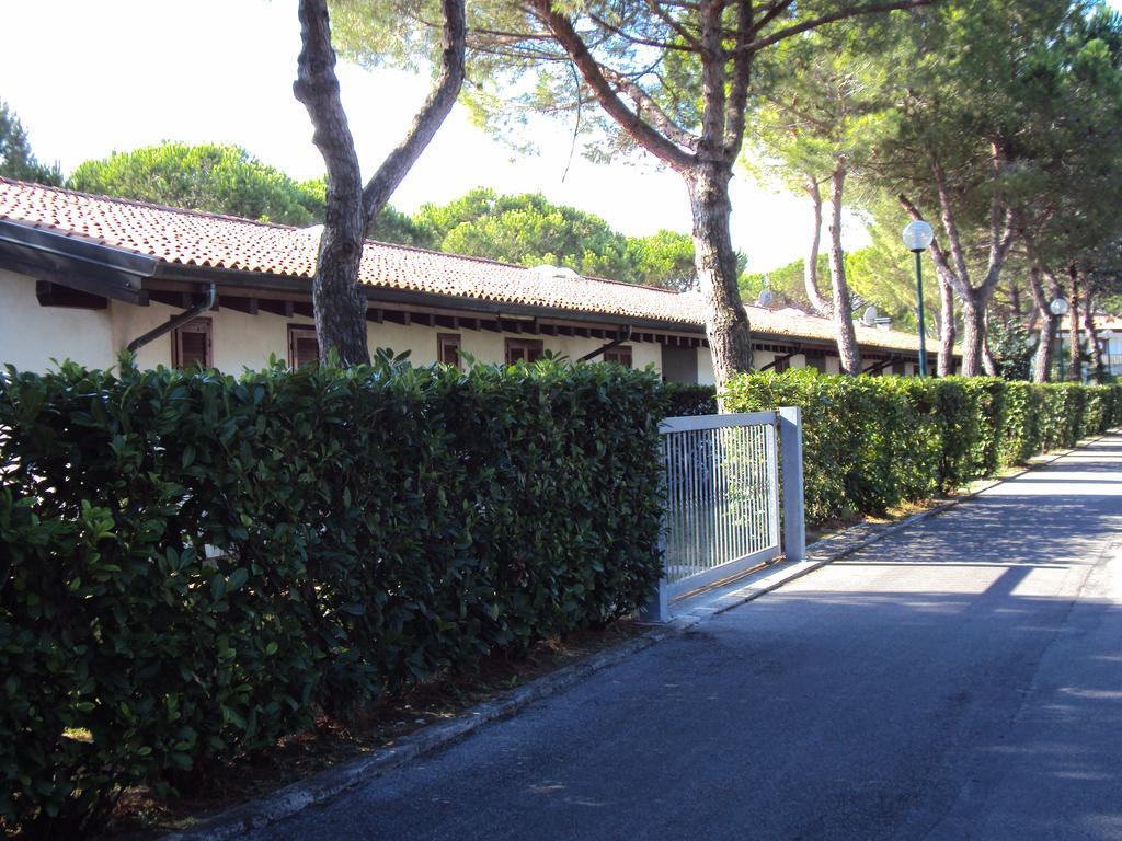 Villetta Corte Grande Villa Aprilia Marittima Kültér fotó